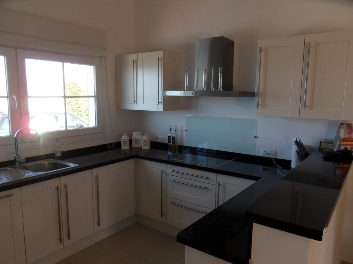 Villa Perla Blanca Sayalonga Ngoại thất bức ảnh